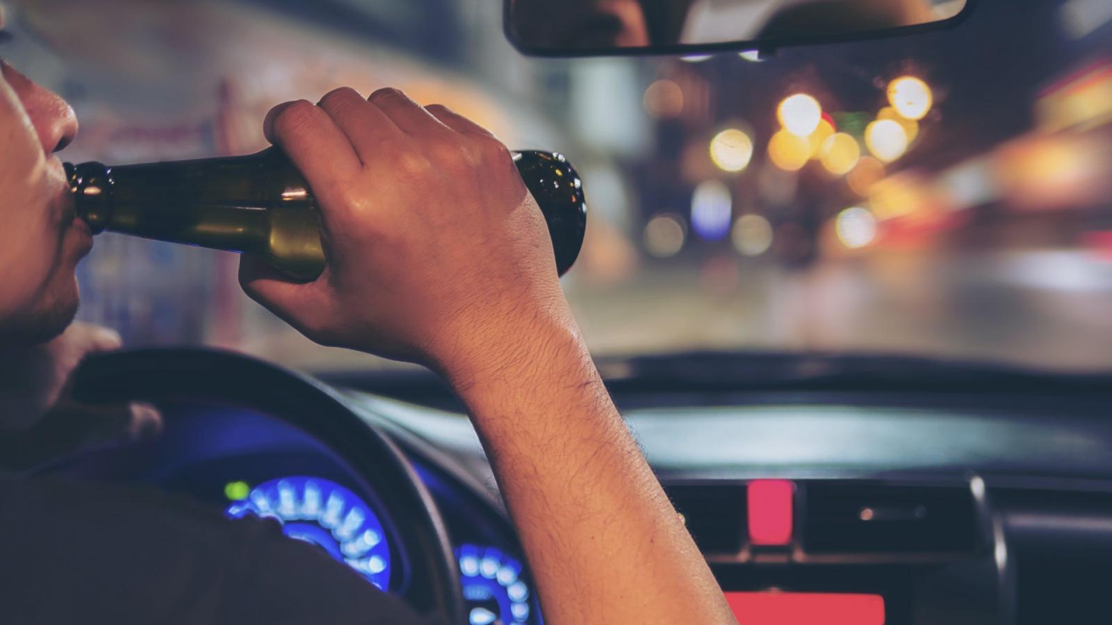 Χειροπέδες σε 41χρονο - Οδηγούσε μεθυσμένος και προκάλεσε τροχαίο