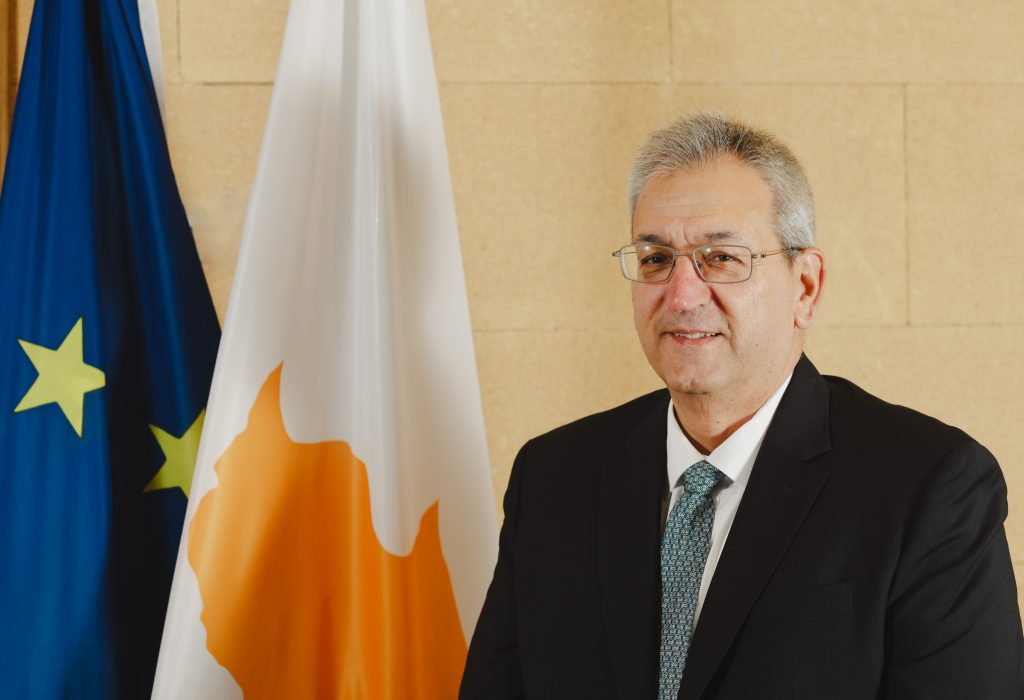 Υπ. Εργασίας: Τρόπους αντίδρασης μελετά η Κυβέρνηση για τον τουρισμό