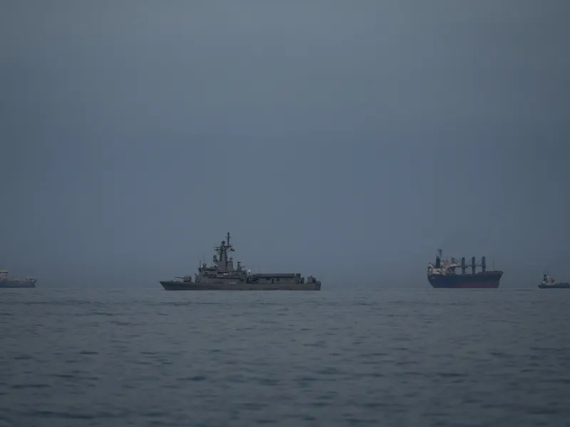 Ιράν: Χρεώνει μέχρι και $2 εκατ. τα πλοία για να περάσουν το Στενό του Ορμούζ