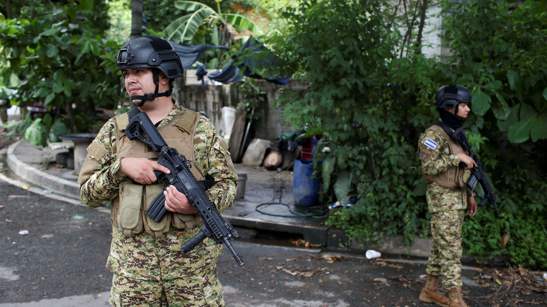 Ελ Σαλβαδόρ: Θεσπίζεται ποινή ισόβιας κάθειρξης για ανήλικους κακοποιούς