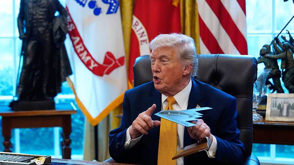 Τραμπ: «Ανάρμοστη» η θέση της Γερμανίας για το στενό του Ορμούζ