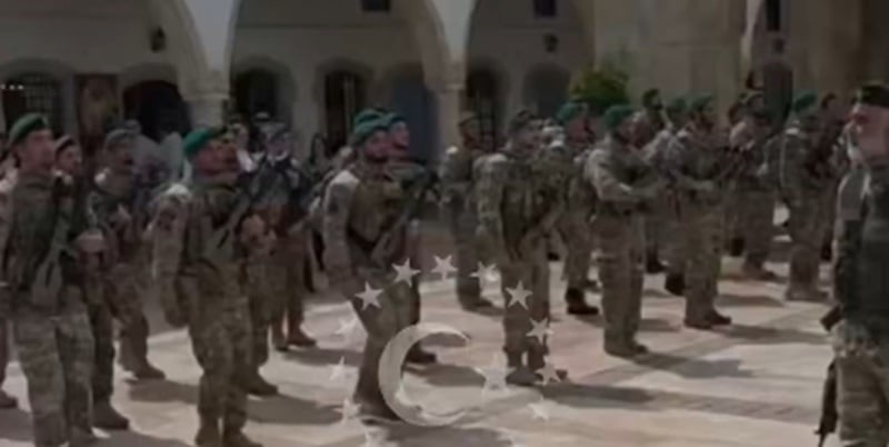 Ενόχληση Τούρκων με τα «κεριά στην Αγιά Σοφιά» των Λοκατζήδων Κύπρου (ΒΙΝΤΕΟ)