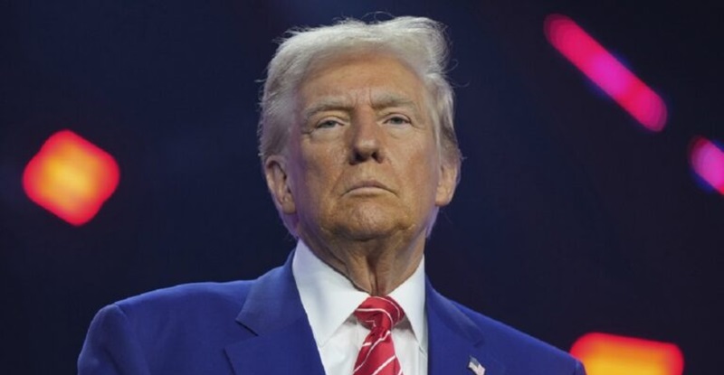 Τραμπ: Οι ΗΠΑ θα μπορούσαν να πάρουν το πετρέλαιο του Ιράν