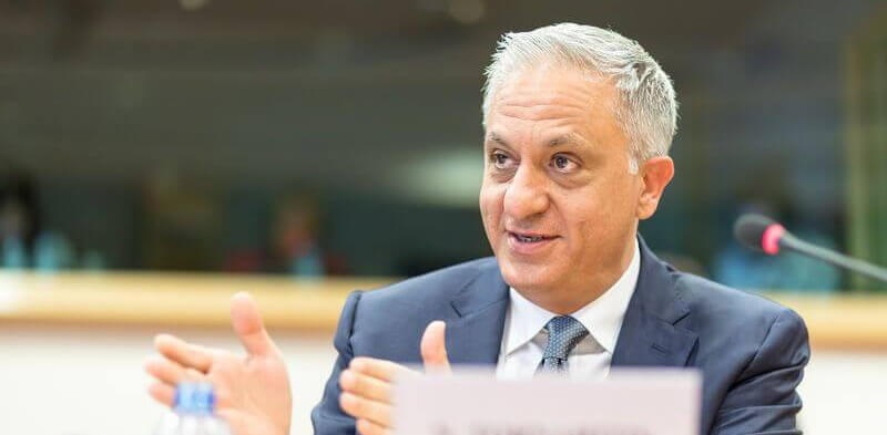 &Tau;&omicron;&rho;&nu;&alpha;&rho;ί&tau;&eta;&sigmaf;: &Omicron;&upsilon;&delta;έ&pi;&omicron;&tau;&epsilon; &sigma;&upsilon;&mu;&mu;&epsilon;&tau;&epsilon;ί&chi;&alpha; &sigma;&epsilon; &omicron;&pi;&omicron;&iota;&alpha;&delta;ή&pi;&omicron;&tau;&epsilon; &mu;&omicron;&rho;&phi;ή &laquo;&alpha;&delta;&epsilon;&lambda;&phi;ό&tau;&eta;&tau;&alpha;&sigmaf;&raquo;