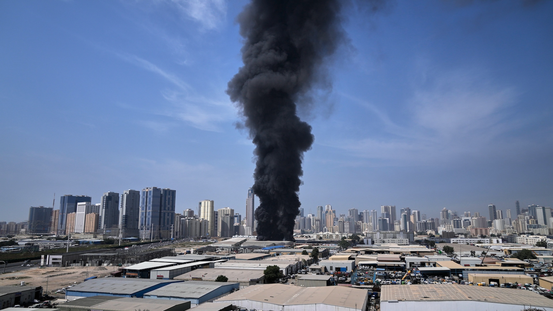 &Kappa;&alpha;&tau;ά&rho;: &laquo;&Epsilon;&nu;&omega;&mu;έ&nu;&epsilon;&sigmaf;&raquo; &omicron;&iota; &chi;ώ&rho;&epsilon;&sigmaf; &tau;&omicron;&upsilon; &Kappa;ό&lambda;&pi;&omicron;&upsilon; &gamma;&iota;&alpha; &alpha;&pi;&omicron;&kappa;&lambda;&iota;&mu;ά&kappa;&omega;&sigma;&eta; &tau;&omicron;&upsilon; &pi;&omicron;&lambda;έ&mu;&omicron;&upsilon; &Mu;. &Alpha;&nu;&alpha;&tau;&omicron;&lambda;ή&sigmaf;