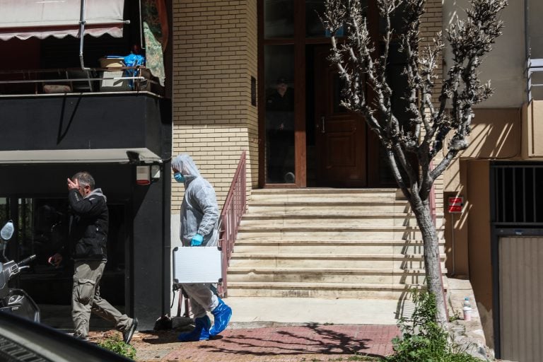 Ζωγράφου: Περιπλέκεται το μυστήριο με τις νεκρές γυναίκες-Τι έδειξε η νεκροψία