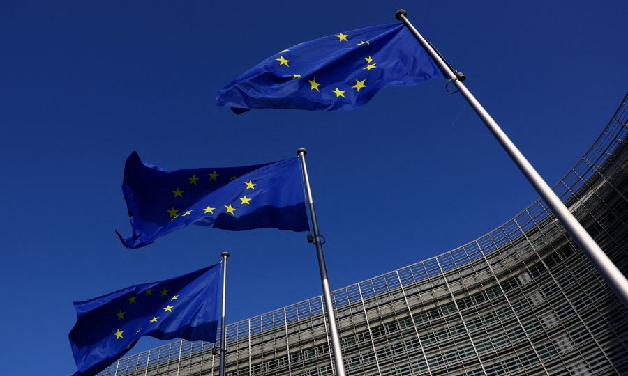 Κομισιόν: Μείωση καπνίσματος στην ΕΕ - Αυξημένες προκλήσεις από νέα προϊόντα