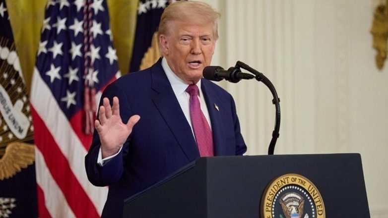 Τραμπ: Δεν ξέρω πως θα αντιδράσω εάν ο αγνοούμενος πιλότος πάθει κακό