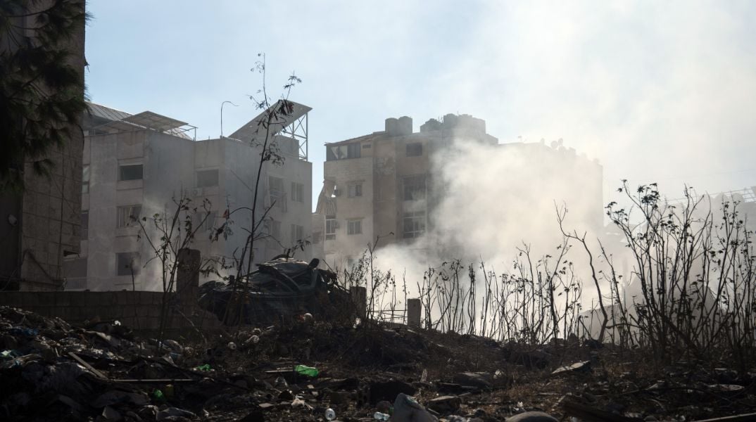 Μέση Ανατολή: Πλήγματα σε Βηρυτό, πυραύλοι στο Ισραήλ και εκρήξεις σε Τεχεράνη