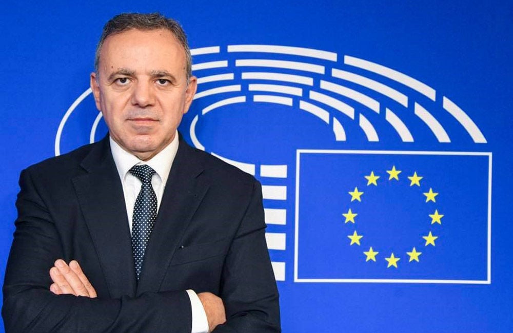 Ο «Σπαρτιάτης» του 1974 με την ξιφολόγχη στο χέρι