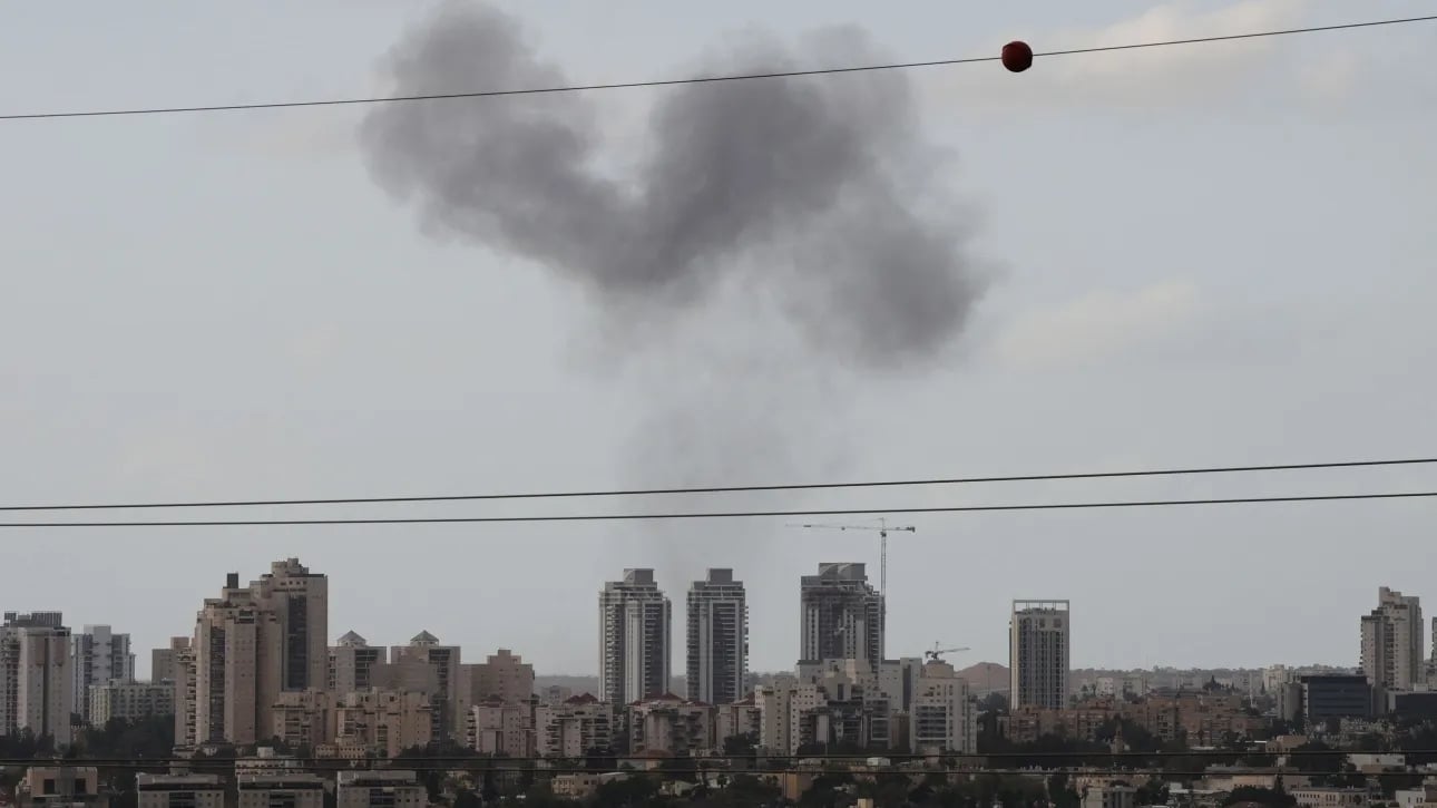 Ιράν: «Ακόμη πιο καταστροφικά» αντίποινα,  αν συνεχιστούν οι επιθέσεις