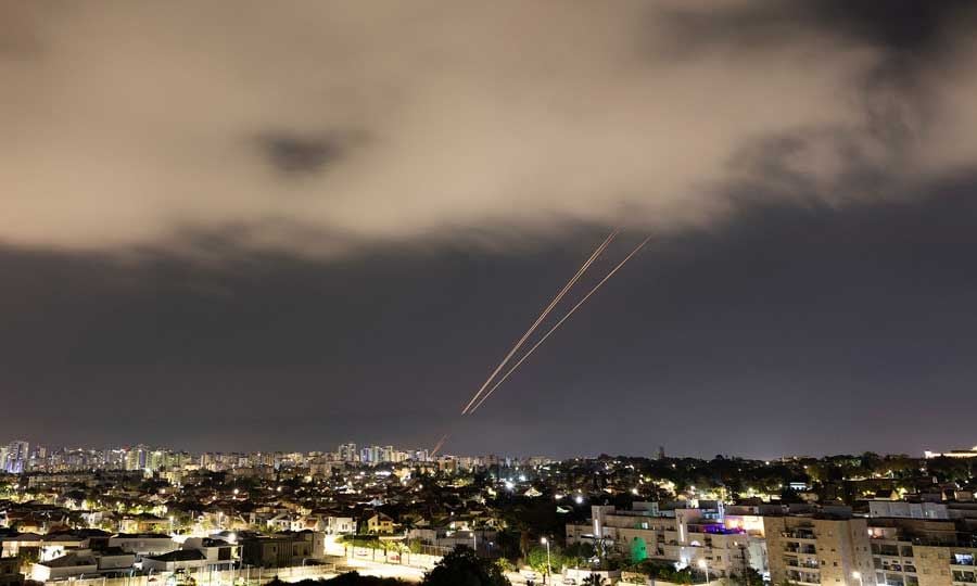 &Tau;&alpha; &Eta;&Alpha;&Epsilon; &kappa;&alpha;&iota; &Kappa;&omicron;&upsilon;&beta;έ&iota;&tau; έ&gamma;&iota;&nu;&alpha;&nu; &sigma;&tau;ό&chi;&omicron;&sigmaf; &pi;&upsilon;&rho;&alpha;ύ&lambda;&omega;&nu; &kappa;&alpha;&iota; drones &alpha;&pi;ό &tau;&omicron; &Iota;&rho;ά&nu;