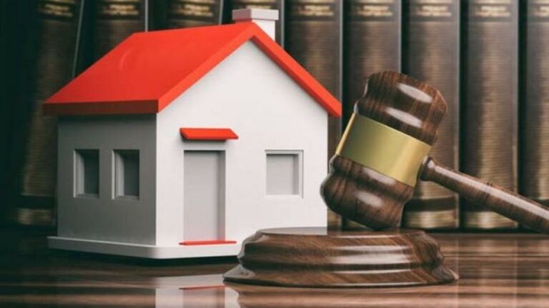 Στο επίκεντρο της Ολομέλειας οι εκποιήσεις - Φορείς καλούν σε διαμαρτυρία