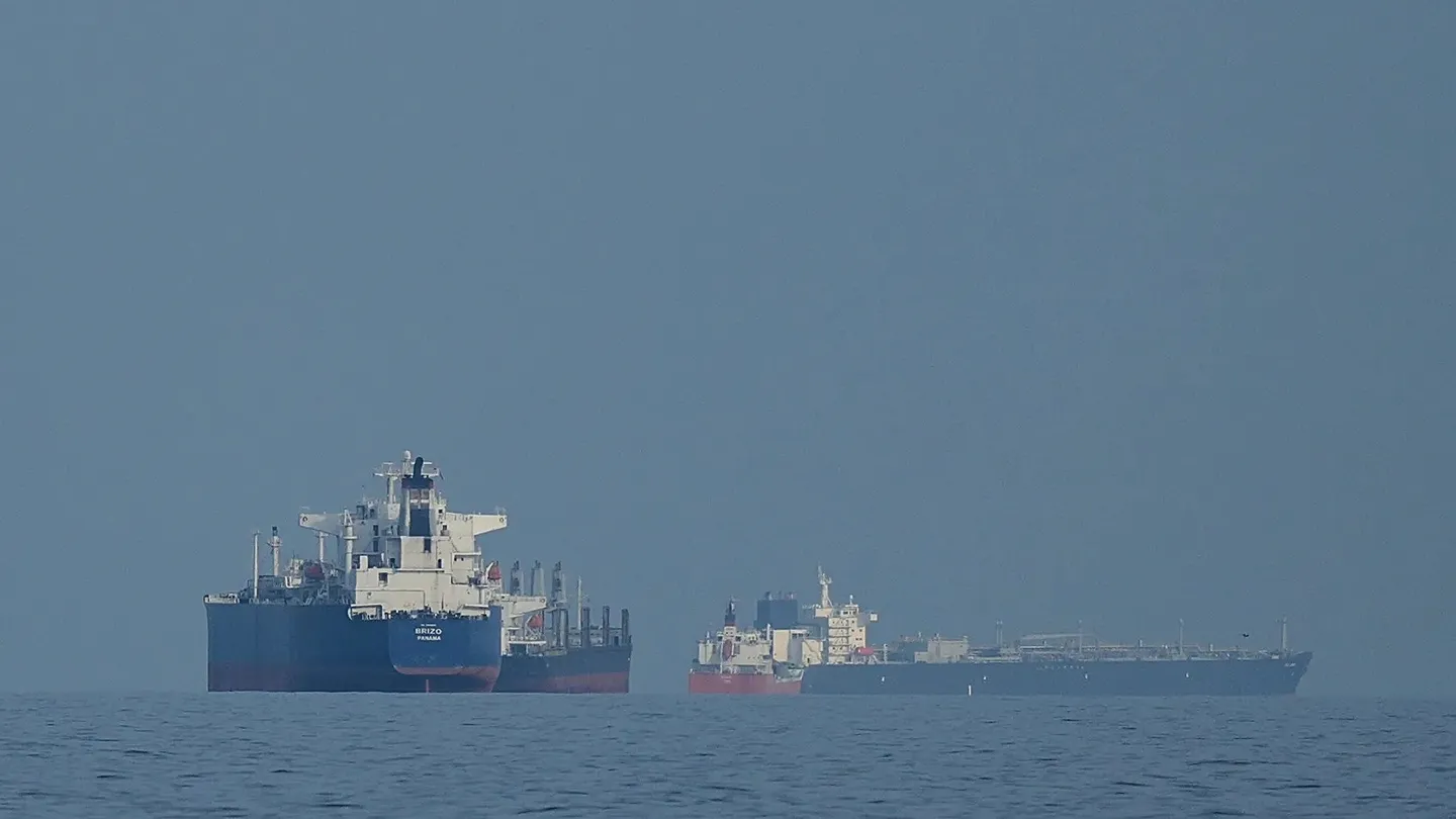 Ιράν: Ένα ιαπωνικό και ένα τουρκικό πλοίο πέρασαν στο Στενό του Χορμούζ