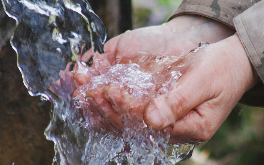 &Tau;&Alpha;&Upsilon;: &Delta;&rho;ά&sigma;&epsilon;&iota;&sigmaf; &gamma;&iota;&alpha; &upsilon;&delta;&alpha;&tau;&iota;&kappa;ό &iota;&sigma;&omicron;&zeta;ύ&gamma;&iota;&omicron; &gamma;&iota;&alpha; &nu;&alpha; &epsilon;ί&mu;&alpha;&sigma;&tau;&epsilon; &alpha;&sigma;&phi;&alpha;&lambda;&epsilon;ί&sigmaf; &tau;&omicron; &kappa;&alpha;&lambda;&omicron;&kappa;&alpha;ί&rho;&iota;