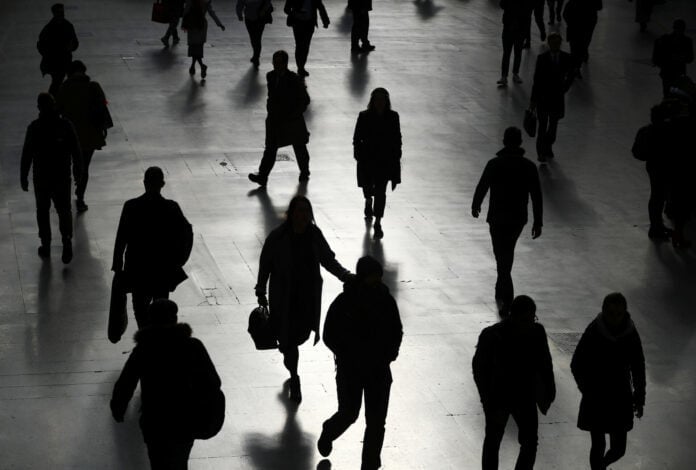 Ετήσια αύξηση 1,5% στους εγγεγραμμένους ανέργους τον Μάρτιο