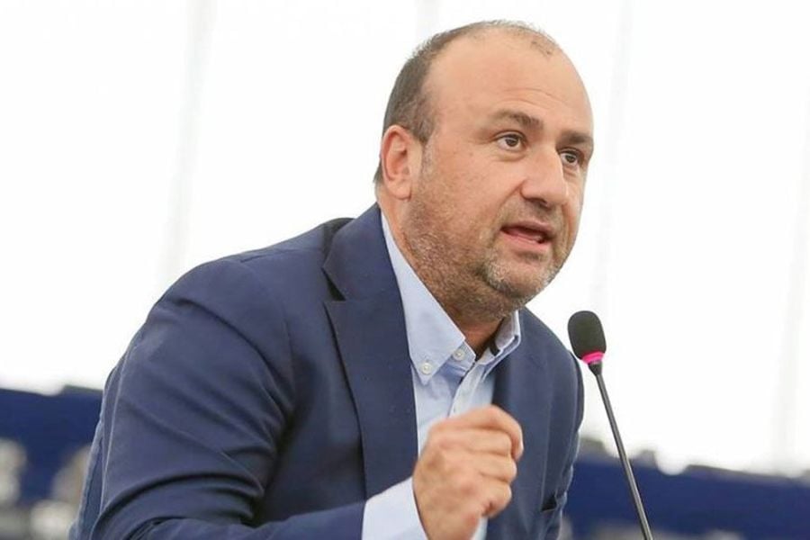 Πρώτη αντίδραση Παπαδάκη μετά την απόφαση Άλματος-Αιχμές για έλλειψη στήριξης