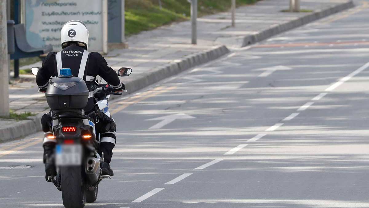 &Lambda;ά&rho;&nu;&alpha;&kappa;&alpha;: &Pi;&upsilon;&rho;&omicron;&beta;&omicron;&lambda;&iota;&sigma;&mu;&omicron;ί &sigma;&epsilon; &kappa;&alpha;&tau;&alpha;&delta;ί&omega;&xi;&eta;-&Epsilon;&pi;&iota;&tau;έ&theta;&eta;&kappa;&epsilon; &sigma;&epsilon; &Alpha;&sigma;&tau;&upsilon;&nu;&omicron;&mu;&iota;&kappa;&omicron;ύ&sigmaf; &kappa;&alpha;&iota; &sigma;&upsilon;&nu;&epsilon;&lambda;ή&phi;&theta;&eta;