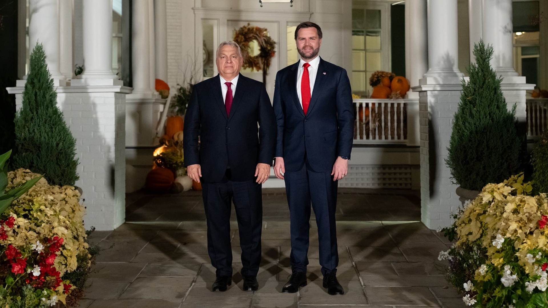 &Beta;&alpha;&nu;&sigmaf;: &Theta;έ&lambda;&epsilon;&iota; &nu;&alpha; &sigma;&tau;&epsilon;ί&lambda;&epsilon;&iota; έ&nu;&alpha; &mu;ή&nu;&upsilon;&mu;&alpha; &sigma;&tau;&omicron;&upsilon;&sigmaf; &gamma;&rho;&alpha;&phi;&epsilon;&iota;&omicron;&kappa;&rho;ά&tau;&epsilon;&sigmaf; &tau;&eta;&sigmaf; &Epsilon;&Epsilon;, &gamma;&iota;&alpha; Ό&rho;&mu;&pi;&alpha;&nu;