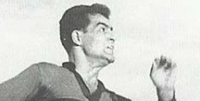 Έ&phi;&upsilon;&gamma;&epsilon; &alpha;&pi;ό &tau;&eta; &zeta;&omega;ή &omicron; &Kappa;&omega;&sigma;&tau;ά&kappa;&eta;&sigmaf; &Pi;&iota;&epsilon;&rho;ί&delta;&eta;&sigmaf;, &theta;&rho;ύ&lambda;&omicron;&sigmaf; &tau;&omicron;&upsilon; &Omicron;&lambda;&upsilon;&mu;&pi;&iota;&alpha;&kappa;&omicron;ύ &Lambda;&epsilon;&upsilon;&kappa;&omega;&sigma;ί&alpha;&sigmaf;