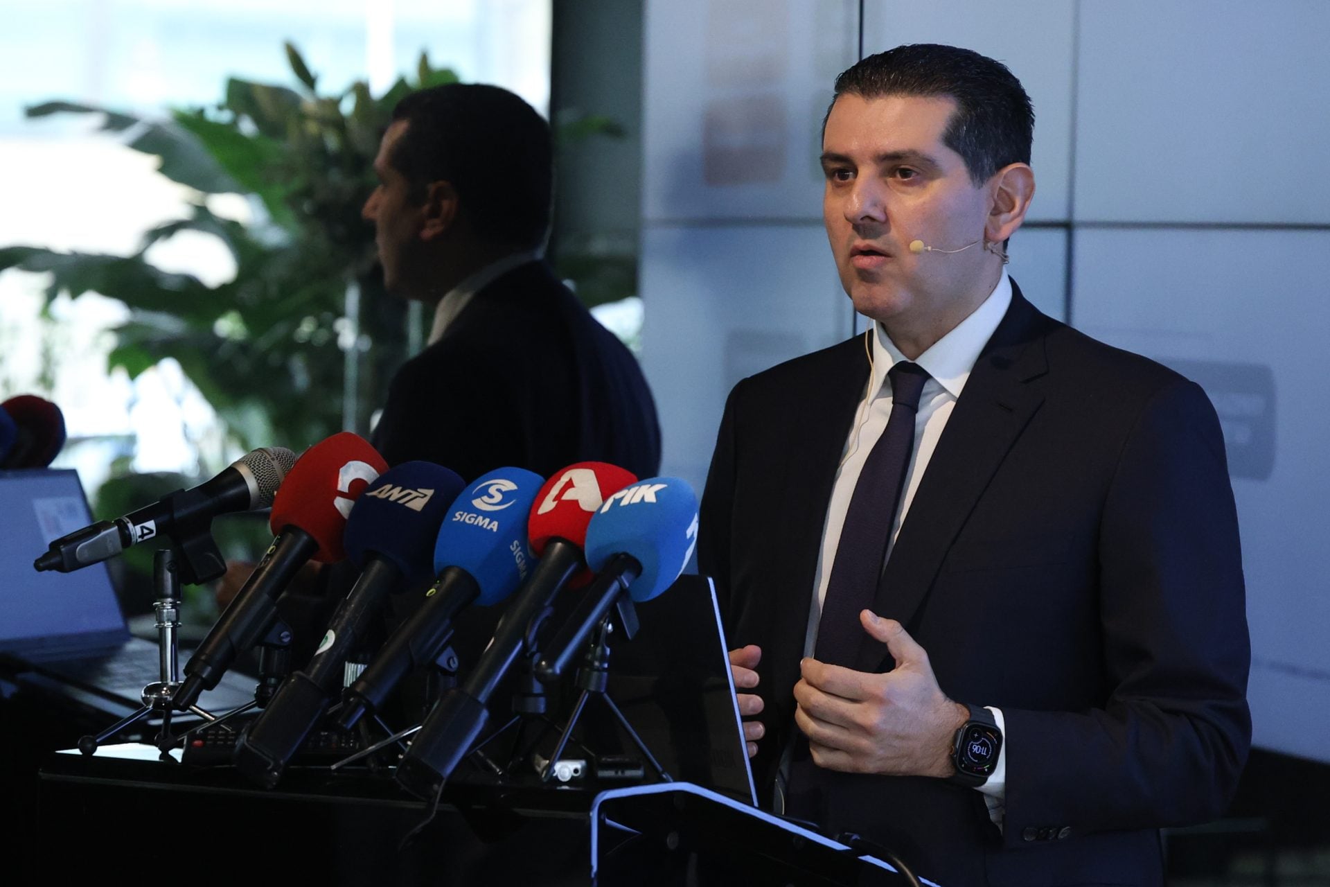 &Upsilon;&pi;. &Epsilon;&nu;έ&rho;&gamma;&epsilon;&iota;&alpha;&sigmaf;: Έ&chi;&omicron;&upsilon;&mu;&epsilon; &omicron;&lambda;&omicron;&kappa;&lambda;&eta;&rho;&omega;&mu;έ&nu;&eta; &sigma;&tau;&rho;&alpha;&tau;&eta;&gamma;&iota;&kappa;ή &gamma;&iota;&alpha; &tau;&eta;&nu; &alpha;&gamma;&omicron;&rho;ά &epsilon;&nu;έ&rho;&gamma;&epsilon;&iota;&alpha;&sigmaf;