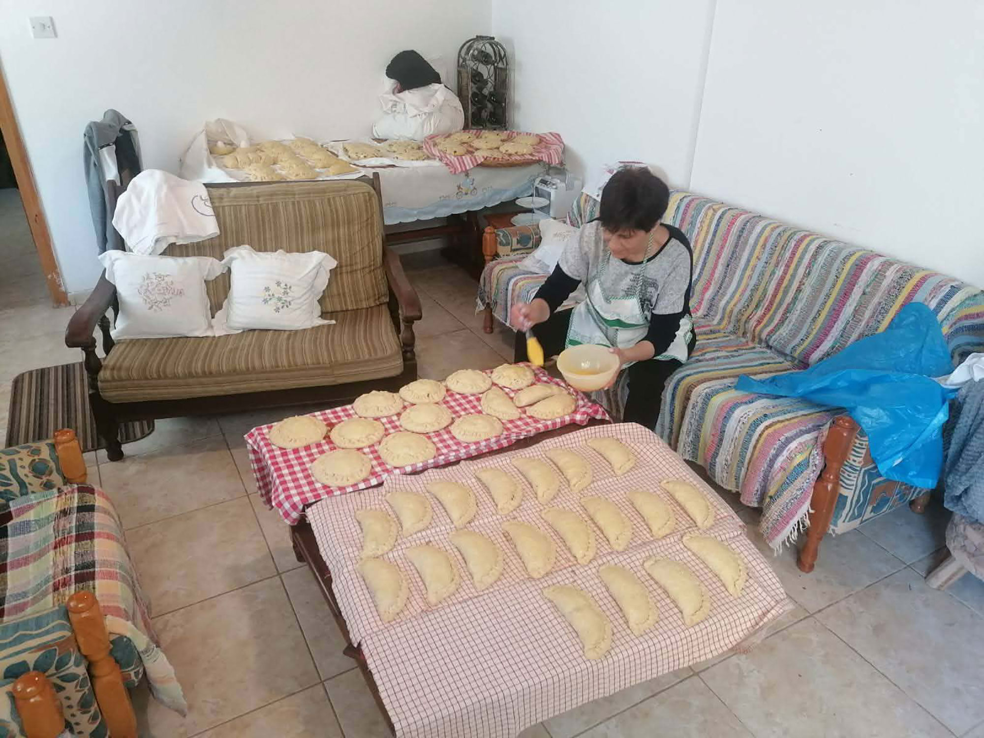 &Eta; &pi;&alpha;&rho;&alpha;&sigma;&kappa;&epsilon;&upsilon;ή &tau;&eta;&sigmaf; &phi;&lambda;&alpha;&omicron;ύ&nu;&alpha;&sigmaf; &tau;&eta; &Mu;&epsilon;&gamma;ά&lambda;&eta; &Pi;&alpha;&rho;&alpha;&sigma;&kappa;&epsilon;&upsilon;ή &sigma;&tau;&eta;&nu; &Epsilon;&pi;&alpha;&rho;&chi;ί&alpha; &Pi;ά&phi;&omicron;&upsilon;