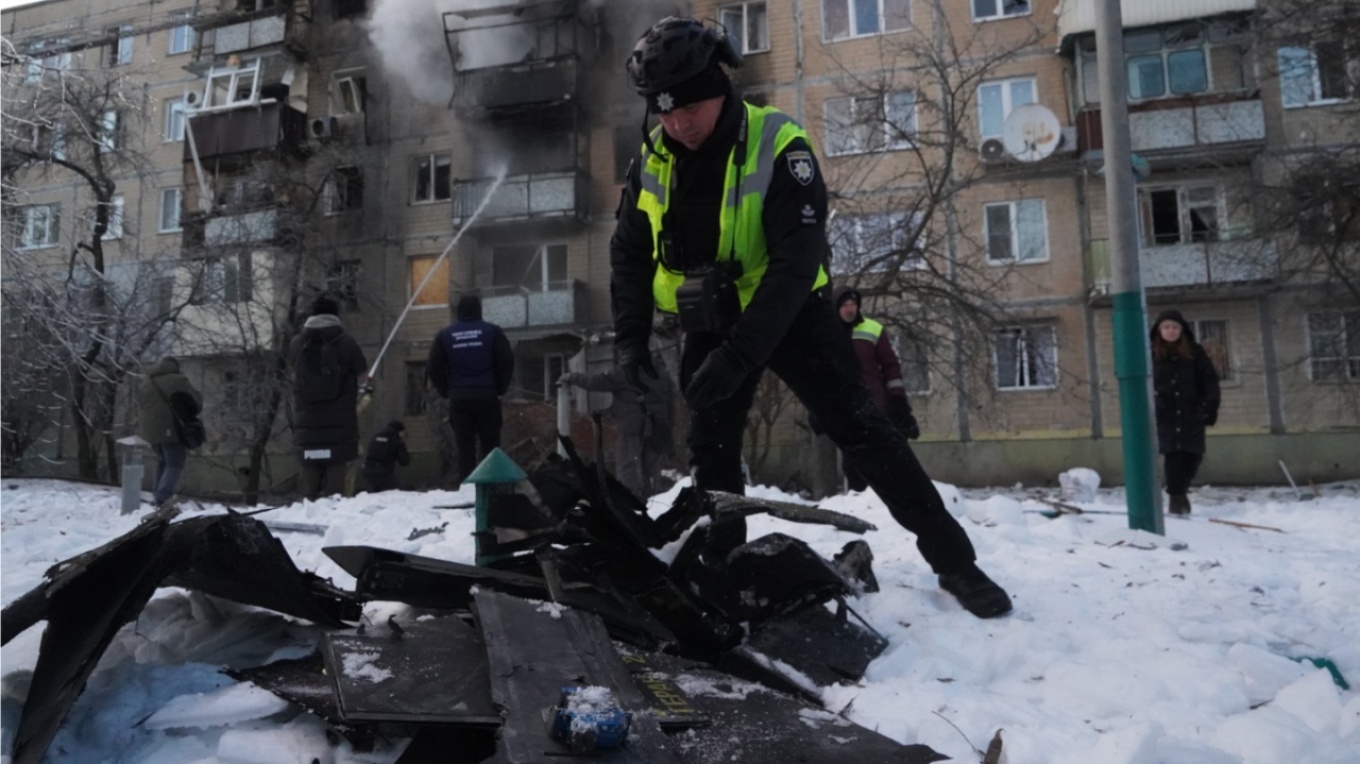 &Mu;ί&alpha; &nu;&epsilon;&kappa;&rho;ή &kappa;&alpha;&iota; &pi;έ&nu;&tau;&epsilon; &tau;&rho;&alpha;&upsilon;&mu;&alpha;&tau;ί&epsilon;&sigmaf; &alpha;&pi;ό &epsilon;&pi;ί&theta;&epsilon;&sigma;&eta; &omicron;&upsilon;&kappa;&rho;&alpha;&nu;&iota;&kappa;ώ&nu; drones &sigma;&tau;&eta; &Rho;&omega;&sigma;ί&alpha;