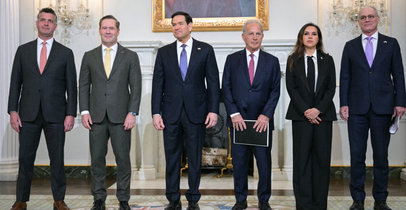 &Sigma;&epsilon; &epsilon;&xi;έ&lambda;&iota;&xi;&eta; &omicron;&iota; &alpha;&pi;&epsilon;&upsilon;&theta;&epsilon;ί&alpha;&sigmaf; &sigma;&upsilon;&zeta;&eta;&tau;ή&sigma;&epsilon;&iota;&sigmaf; &mu;&epsilon;&tau;&alpha;&xi;ύ &Iota;&sigma;&rho;&alpha;ή&lambda; &kappa;&alpha;&iota; &Lambda;&iota;&beta;ά&nu;&omicron;&upsilon; &sigma;&tau;&eta;&nu; &Omicron;&upsilon;ά&sigma;&iota;&gamma;&kappa;&tau;&omicron;&nu;