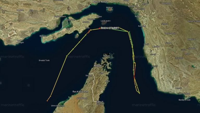 Reuters: &Delta;&epsilon;&nu; έ&sigma;&pi;&alpha;&sigma;&epsilon; &tau;&omicron; &mu;&pi;&lambda;ό&kappa;&omicron; &tau;&omega;&nu; &Eta;&Pi;&Alpha; &sigma;&tau;&omicron; &Omicron;&rho;&mu;&omicron;ύ&zeta; &tau;&omicron; &kappa;&iota;&nu;&epsilon;&zeta;&iota;&kappa;ό &delta;&epsilon;&xi;&alpha;&mu;&epsilon;&nu;ό&pi;&lambda;&omicron;&iota;&omicron;