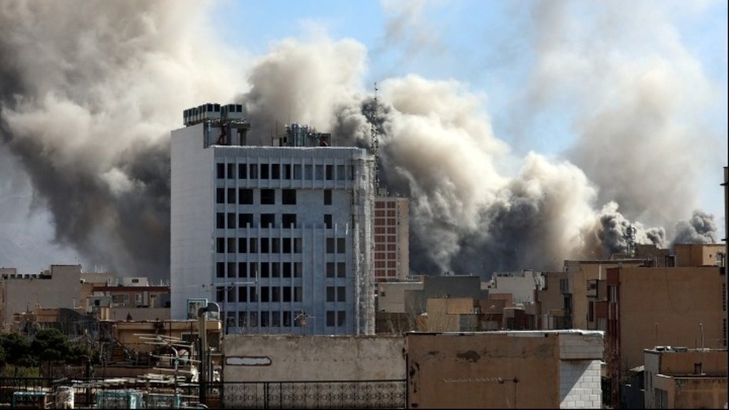 &Mu;. &Alpha;&nu;&alpha;&tau;&omicron;&lambda;ή: &Sigma;&upsilon;&nu;&epsilon;&chi;ί&zeta;&omicron;&nu;&tau;&alpha;&iota; &omicron;&iota; &alpha;&nu;&tau;&alpha;&lambda;&lambda;&alpha;&gamma;έ&sigmaf; &mu;&eta;&nu;&upsilon;&mu;ά&tau;&omega;&nu; &mu;&epsilon;&tau;&alpha;&xi;ύ &Eta;&Pi;&Alpha; &ndash; &Iota;&rho;ά&nu;