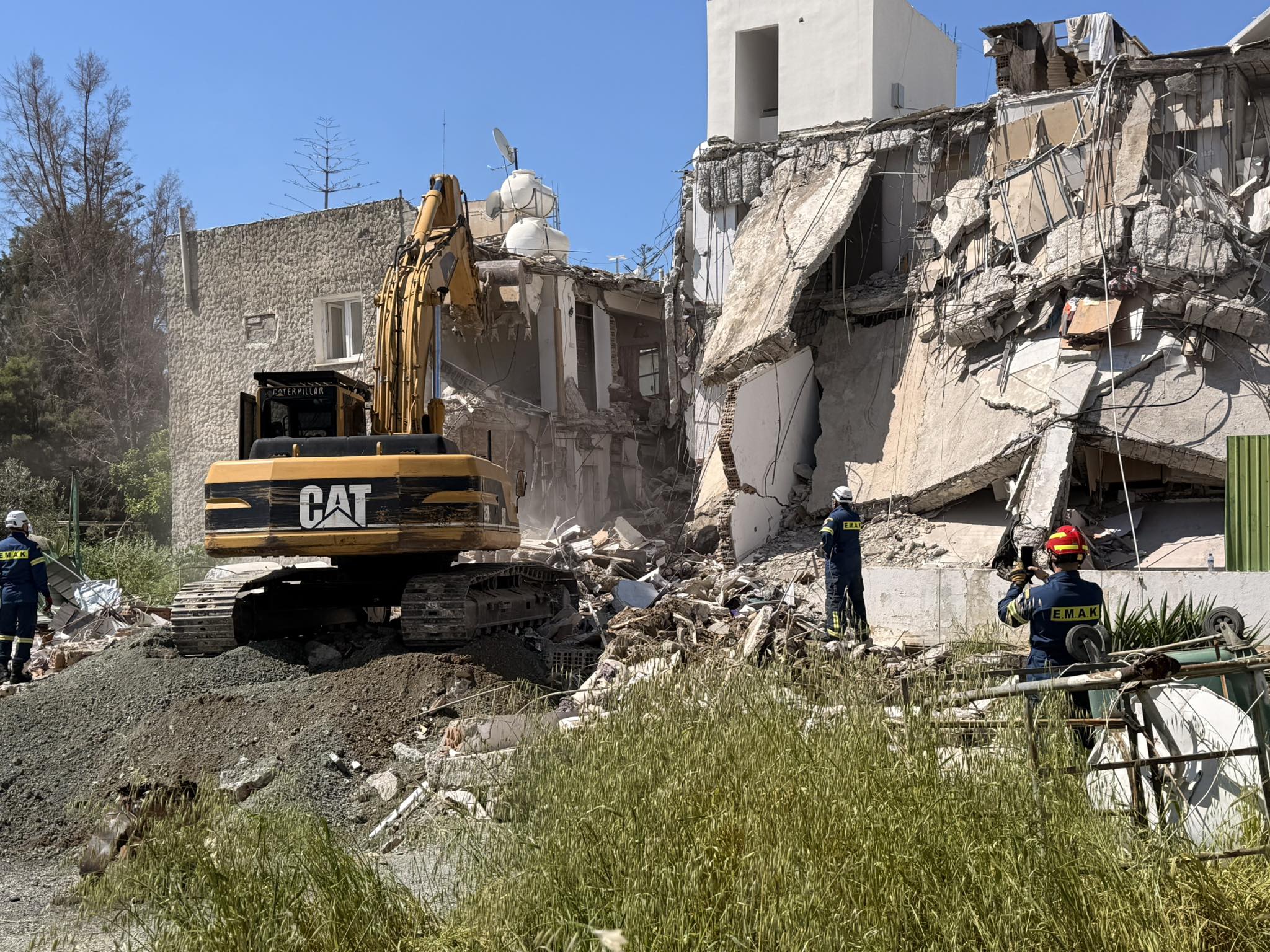 &Sigma;ύ&nu;&delta;&rho;&omicron;&mu;&omicron; &kappa;&alpha;&tau;&alpha;&pi;&lambda;ά&kappa;&omega;&sigma;&eta;&sigmaf; έ&delta;&epsilon;&iota;&xi;&epsilon; &eta; &nu;&epsilon;&kappa;&rho;&omicron;&tau;&omicron;&mu;ή &tau;&omega;&nu; 2 &theta;&upsilon;&mu;ά&tau;&omega;&nu; &tau;&eta;&sigmaf; &Gamma;&epsilon;&rho;&mu;&alpha;&sigma;ό&gamma;&epsilon;&iota;&alpha;&sigmaf;