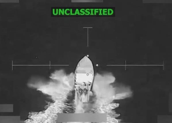 SOUTHCOM: &laquo;&Theta;&alpha;&nu;ά&sigma;&iota;&mu;&omicron; &pi;&lambda;ή&gamma;&mu;&alpha;&raquo; &sigma;&epsilon; &sigma;&kappa;ά&phi;&omicron;&sigmaf; &mu;&epsilon; &laquo;&nu;&alpha;&rho;&kappa;&omega;&tau;&rho;&omicron;&mu;&omicron;&kappa;&rho;ά&tau;&epsilon;&sigmaf;&raquo; (&Beta;&Iota;&Nu;&Tau;&Epsilon;&Omicron;)