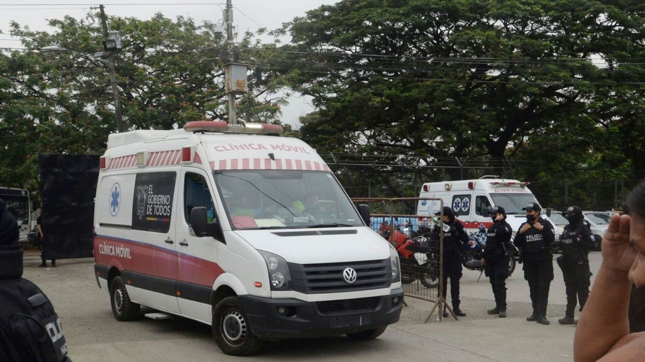 Τουλάχιστον 14 νεκροί και 29 τραυματίσε σε τροχαίο στον Ισημερινό