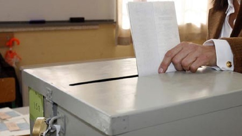 &Sigma;&tau;&iota;&sigmaf; 6 &Mu;&alpha;ΐ&omicron;&upsilon; &eta; &upsilon;&pi;&omicron;&beta;&omicron;&lambda;ή &upsilon;&pi;&omicron;&psi;&eta;&phi;&iota;&omicron;&tau;ή&tau;&omega;&nu; &gamma;&iota;&alpha; &Beta;&omicron;&upsilon;&lambda;&epsilon;&upsilon;&tau;&iota;&kappa;έ&sigmaf; &Epsilon;&kappa;&lambda;&omicron;&gamma;έ&sigmaf; (&Beta;&Iota;&Nu;&Tau;&Epsilon;&Omicron;)