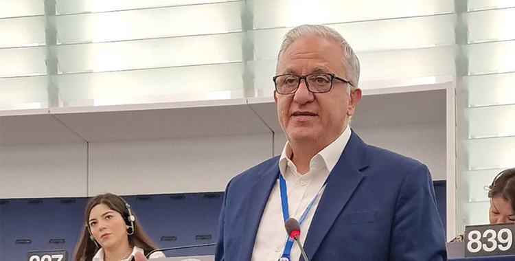 &Tau;&omicron;&rho;&nu;&alpha;&rho;ί&tau;&eta;&sigmaf;: &laquo;&Delta;&eta;&lambda;&eta;&tau;&eta;&rho;&iota;ά&zeta;&omicron;&upsilon;&nu; &tau;&omicron;&nu; &delta;&eta;&mu;ό&sigma;&iota;&omicron; &lambda;ό&gamma;&omicron; &mu;&epsilon; &sigma;&tau;ό&chi;&omicron; &tau;&eta;&nu; &psi;ή&phi;&omicron;&raquo;