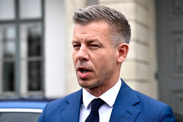 &Mu;&alpha;&gamma;&iota;ά&rho;: &Eta; &alpha;&pi;&epsilon;&rho;&chi;ό&mu;&epsilon;&nu;&eta; &kappa;&upsilon;&beta;έ&rho;&nu;&eta;&sigma;&eta; &Omicron;&rho;&mu;&pi;&alpha;&nu; &kappa;&alpha;&tau;&alpha;&sigma;&tau;&rho;έ&phi;&epsilon;&iota; &mu;&alpha;&zeta;&iota;&kappa;ά &epsilon;&upsilon;&alpha;ί&sigma;&theta;&eta;&tau;&alpha; έ&gamma;&gamma;&rho;&alpha;&phi;&alpha;