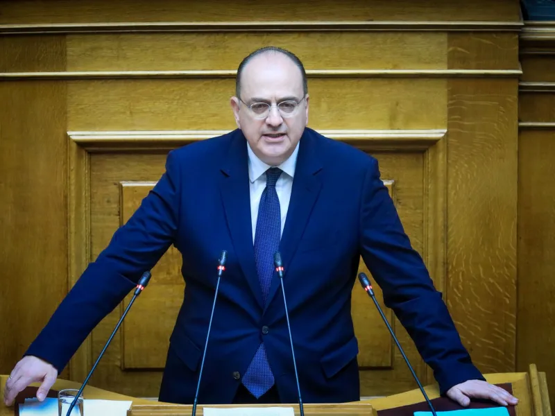 &Epsilon;&lambda;&lambda;ά&delta;&alpha;: &Pi;&alpha;&rho;&alpha;&iota;&tau;ή&theta;&eta;&kappa;&epsilon; &omicron; &upsilon;&phi;&upsilon;&pi;&omicron;&upsilon;&rho;&gamma;ό&sigmaf; &Alpha;&gamma;&rho;&omicron;&tau;&iota;&kappa;ή&sigmaf; &Alpha;&nu;ά&pi;&tau;&upsilon;&xi;&eta;&sigmaf;, &Mu;&alpha;&kappa;ά&rho;&iota;&omicron;&sigmaf; &Lambda;&alpha;&zeta;&alpha;&rho;ί&delta;&eta;&sigmaf;