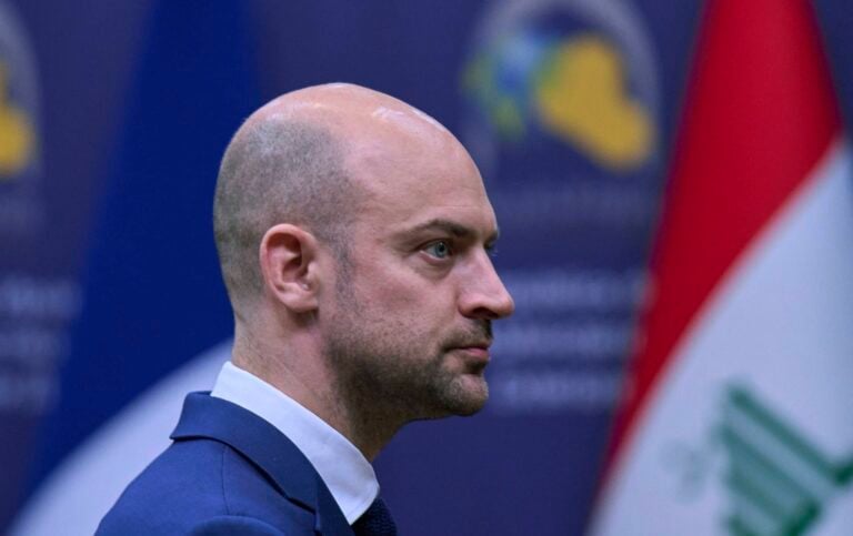 &Upsilon;&Pi;&Epsilon;&Xi; &Gamma;&alpha;&lambda;&lambda;ί&alpha;&sigmaf;: &Omicron;&iota; &delta;&eta;&lambda;ώ&sigma;&epsilon;&iota;&sigmaf; &Tau;&rho;&alpha;&mu;&pi; &epsilon;&nu;&alpha;&nu;&tau;ί&omicron;&nu; &tau;&omicron;&upsilon; &pi;ά&pi;&alpha; &delta;&epsilon;&nu; &epsilon;ί&nu;&alpha;&iota; &alpha;&pi;&omicron;&delta;&epsilon;&kappa;&tau;έ&sigmaf;