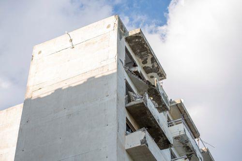 &Lambda;&epsilon;&mu;&epsilon;&sigma;ό&sigmaf;: &Pi;&rho;&omicron;&epsilon;&iota;&delta;&omicron;&pi;&omicron;&iota;ή&sigma;&epsilon;&iota;&sigmaf; &sigma;&epsilon; 36 &epsilon;&pi;&iota;&kappa;ί&nu;&delta;&upsilon;&nu;&epsilon;&sigmaf; &omicron;&iota;&kappa;&omicron;&delta;&omicron;&mu;έ&sigmaf; &ndash; &laquo;&Mu;&eta;&nu; &epsilon;&iota;&sigma;έ&rho;&chi;&epsilon;&sigma;&tau;&epsilon;&raquo;