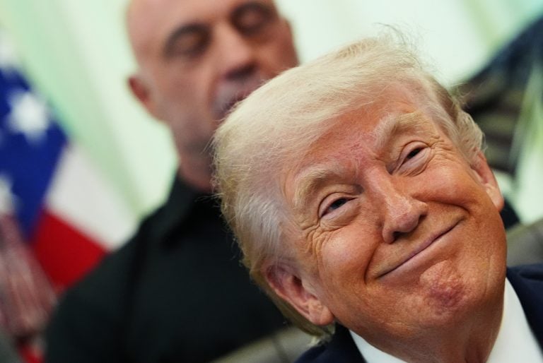 CNN: Πώς οι αναρτήσεις Τραμπ «πάγωσαν» τις διαπραγματεύσεις με το Ιράν