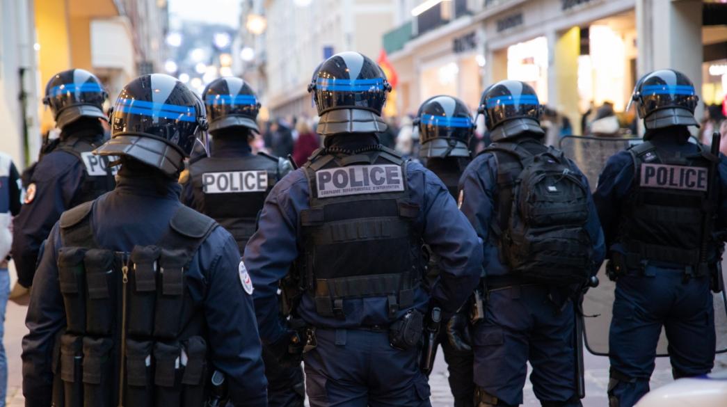 &Iota;&sigma;&pi;&alpha;&nu;ί&alpha;: &Eta; &alpha;&sigma;&tau;&upsilon;&nu;&omicron;&mu;ί&alpha; &epsilon;&xi;ά&rho;&theta;&rho;&omega;&sigma;&epsilon; &tau;&epsilon;&rho;ά&sigma;&tau;&iota;&alpha; &delta;&iota;&alpha;&delta;&iota;&kappa;&tau;&upsilon;&alpha;&kappa;ή &pi;&lambda;&alpha;&tau;&phi;ό&rho;&mu;&alpha; &pi;&alpha;&rho;ά&nu;&omicron;&mu;&omega;&nu; &mu;ά&nu;&gamma;&kappa;&alpha;