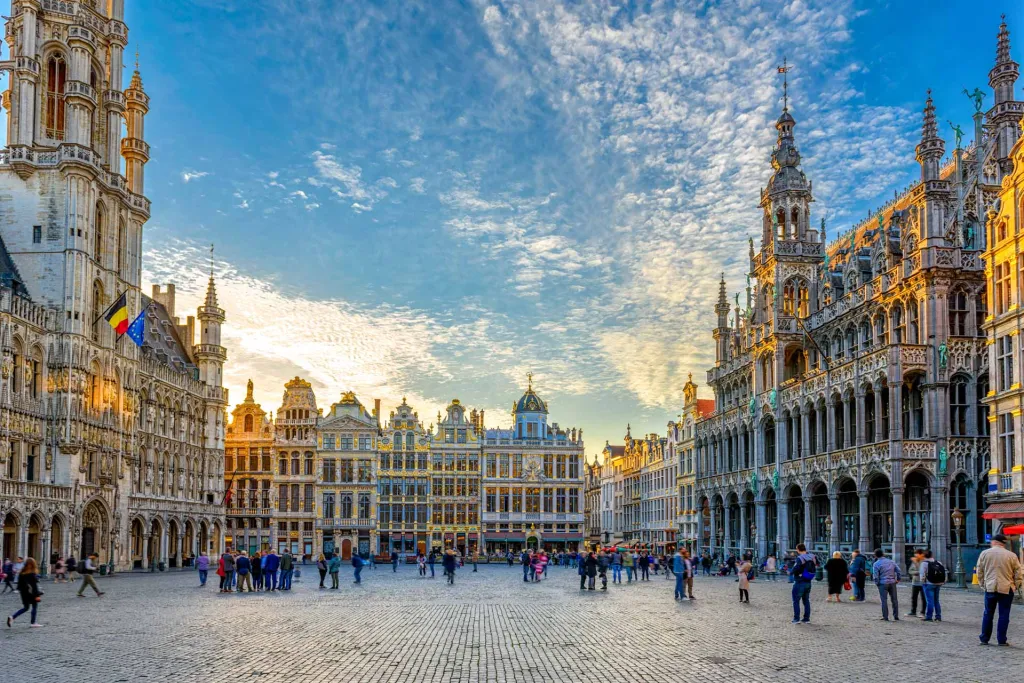 &Beta;έ&lambda;&gamma;&iota;&omicron;: &Omicron;&iota; &pi;&omicron;&lambda;ί&tau;&epsilon;&sigmaf; &kappa;&alpha;&lambda;&omicron;ύ&nu;&tau;&alpha;&iota; &nu;&alpha; &epsilon;&tau;&omicron;&iota;&mu;ά&sigma;&omicron;&upsilon;&nu; &laquo;&kappa;&iota;&tau; έ&kappa;&tau;&alpha;&kappa;&tau;&eta;&sigmaf; &alpha;&nu;ά&gamma;&kappa;&eta;&sigmaf;&raquo;