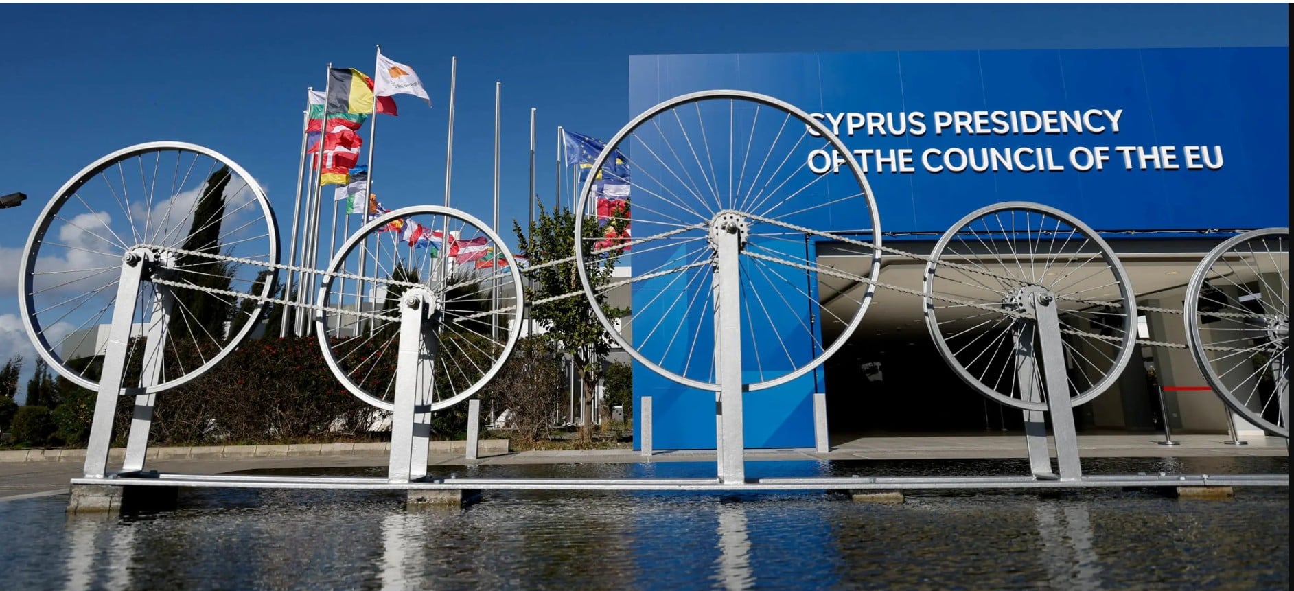 LIVE: Σύνοδος Κορυφής Ηγετών στην Κύπρο: Στο τραπέζι Μ. Ανατολή και ενέργεια