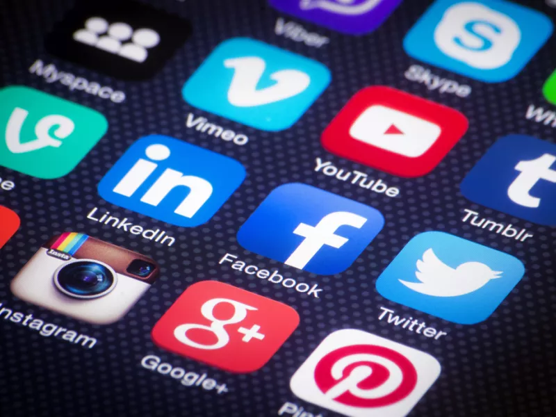 Νορβηγία: Σχεδιάζει απαγόρευση των social media για παιδιά κάτω των 16 ετών