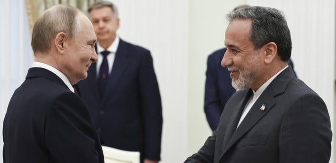 Ο Αραγτσί θα συναντήσει τον Πούτιν στη Μόσχα τη Δευτέρα