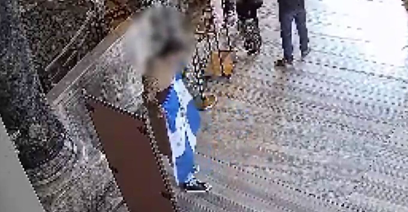 Προσευχές και σημαίες στην Αγιά Σοφιά: Συλλήψεις και πολιτικές αντιδράσεις