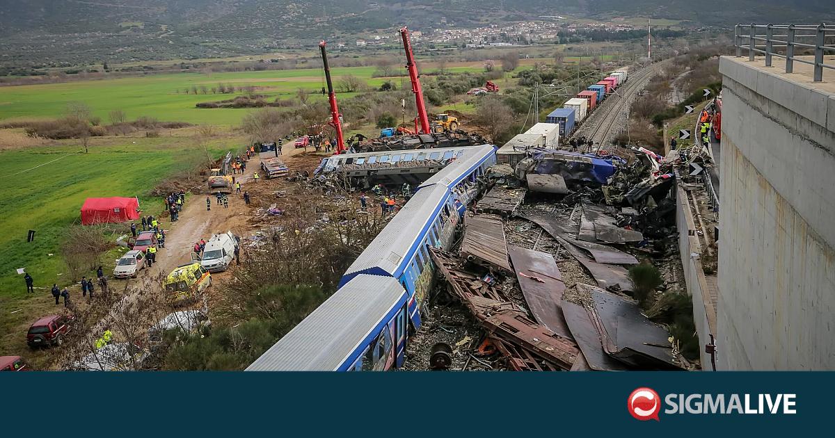 &Delta;ί&kappa;&eta; &Tau;&epsilon;&mu;&pi;ώ&nu;: &Sigma;&upsilon;&nu;&epsilon;&chi;ί&zeta;&epsilon;&tau;&alpha;&iota; &mu;&epsilon; &tau;&iota;&sigmaf; &tau;&omicron;&pi;&omicron;&theta;&epsilon;&tau;ή&sigma;&epsilon;&iota;&sigmaf; &tau;&omega;&nu; &sigma;&upsilon;&nu;&eta;&gamma;ό&rho;&omega;&nu;
