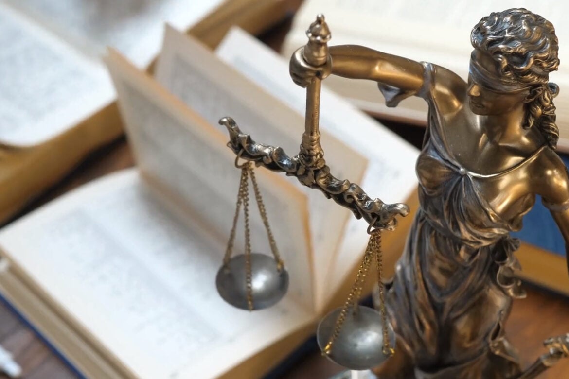 &Pi;&alpha;&rho;ά&nu;&omicron;&mu;&eta; &kappa;&rho;ί&theta;&eta;&kappa;&epsilon; &eta; &alpha;&nu;ά&kappa;&lambda;&eta;&sigma;&eta; &upsilon;&pi;&eta;&kappa;&omicron;ό&tau;&eta;&tau;&alpha;&sigmaf; &epsilon;&pi;&iota;&chi;&epsilon;&iota;&rho;&eta;&mu;&alpha;&tau;ί&alpha; &alpha;&pi;ό &tau;&eta;&nu; &Kappa;&Delta;