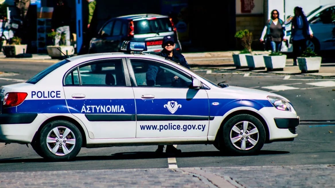 &laquo;Ό&chi;&iota;&raquo; &Alpha;&nu;&omega;&tau;ά&tau;&omicron;&upsilon; &sigma;&tau;&omicron;&nu; &Alpha;&zeta;έ&rho;&omicron; ύ&pi;&omicron;&pi;&tau;&omicron; &gamma;&iota;&alpha; &kappa;&alpha;&tau;&alpha;&sigma;&kappa;&omicron;&pi;&epsilon;ί&alpha; - &Tau;&omicron; &sigma;&kappa;&epsilon;&pi;&tau;&iota;&kappa;ό