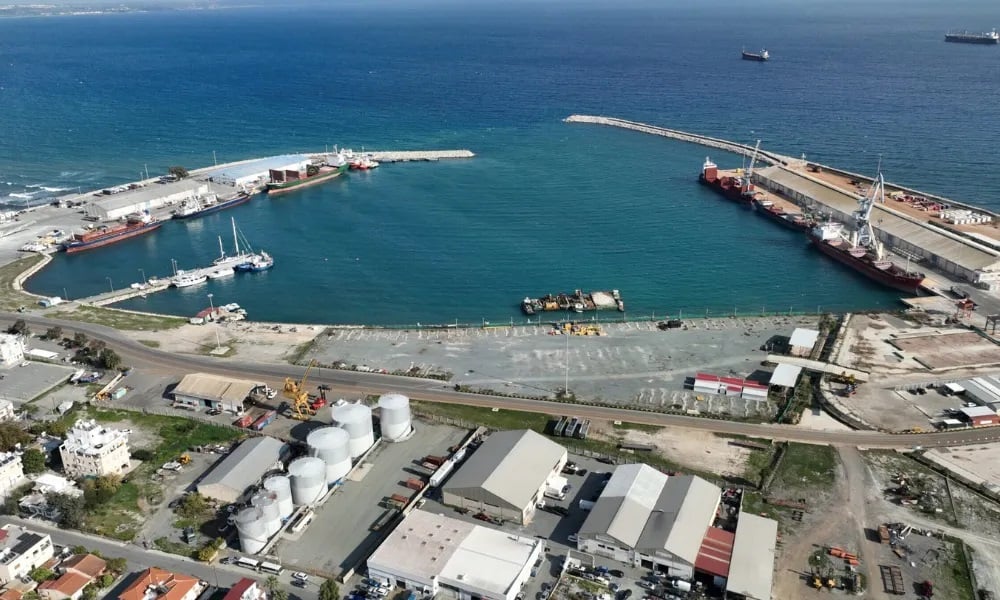 &Kappa;&iota;&nu;&eta;&tau;&omicron;&pi;&omicron;ί&eta;&sigma;&eta; &sigma;ή&mu;&epsilon;&rho;&alpha; &sigma;&tau;&eta; &Lambda;ά&rho;&nu;&alpha;&kappa;&alpha; &gamma;&iota;&alpha; &alpha;&nu;ά&pi;&tau;&upsilon;&xi;&eta; &lambda;&iota;&mu;&alpha;&nu;&iota;&omicron;ύ &kappa;&alpha;&iota; &mu;&alpha;&rho;ί&nu;&alpha;&sigmaf;